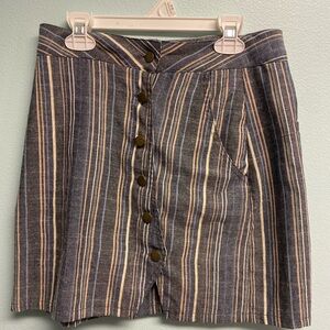 Skirt! In great condition size small